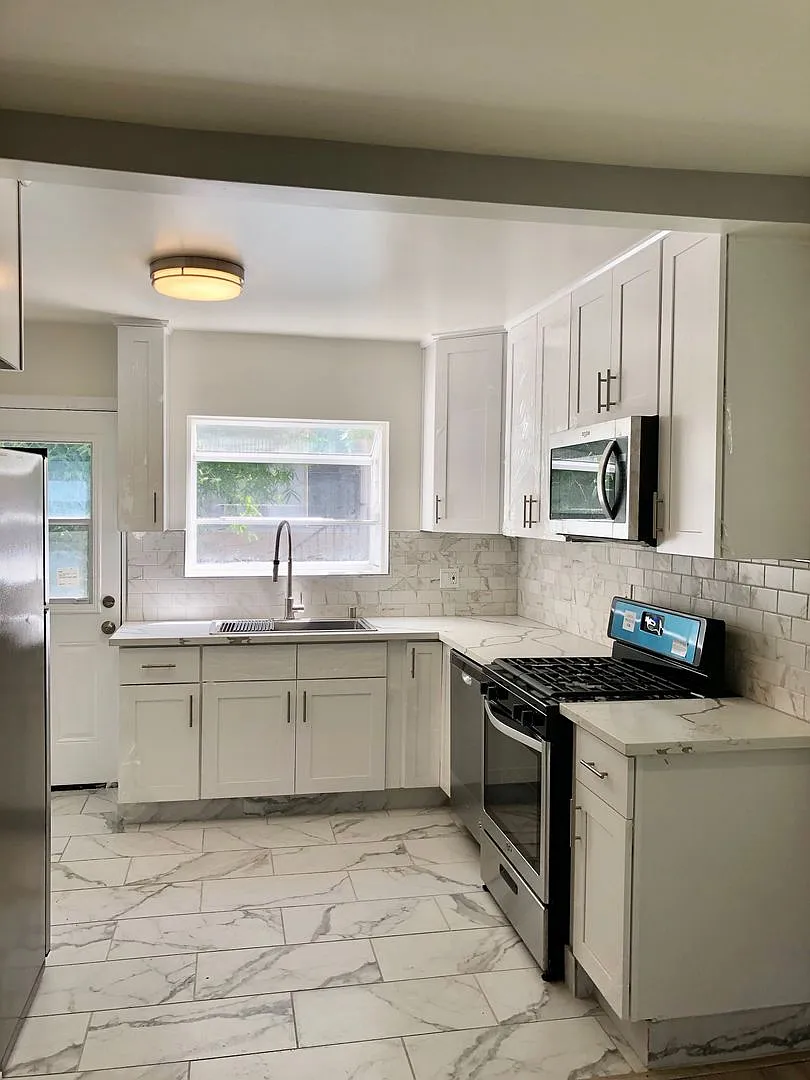 delop6 — Photo 3