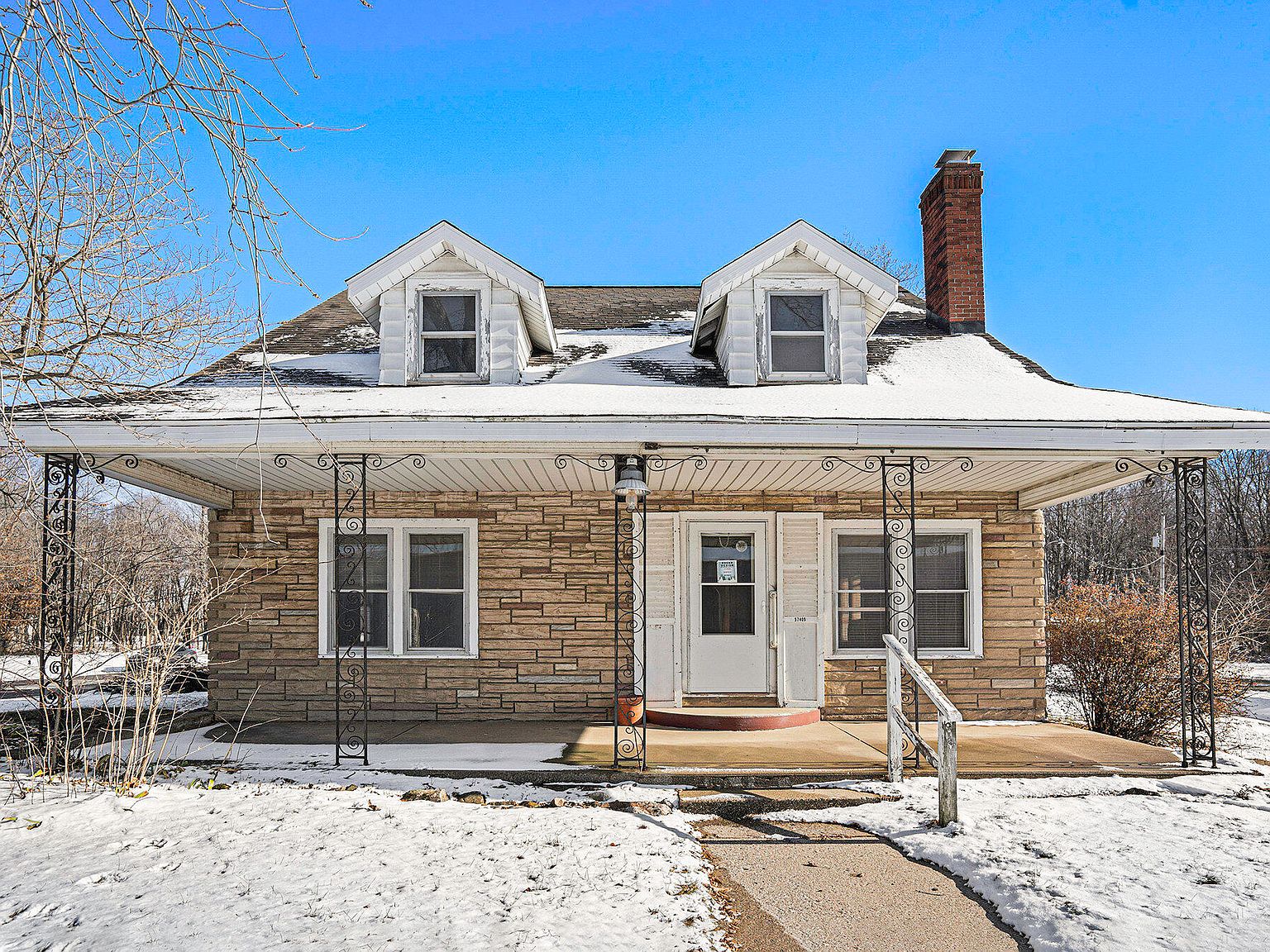 57409 N Main St, Three Rivers, MI 49093 Zillow