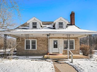 57409 N Main St, Three Rivers, MI 49093