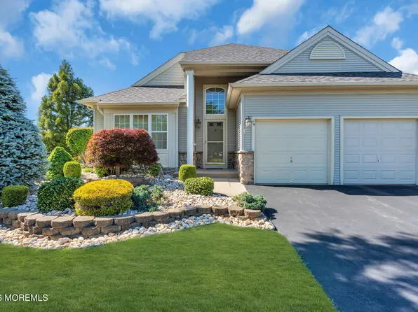 79 Ambassador Drive, Manchester, NJ 08759