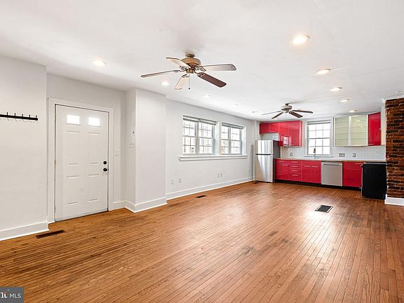 5th image of 368 Daly St