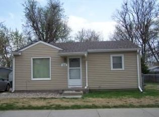 2935 Poplar Dr, Council Bluffs, IA 51501