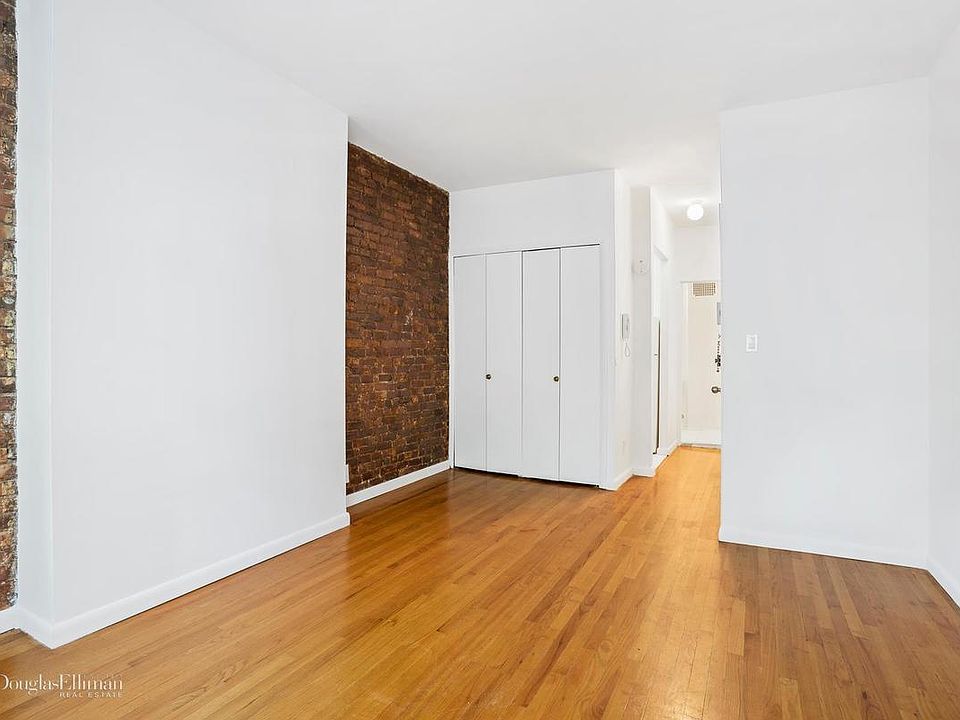 2nd image of 1630 2nd Ave APT 4RS