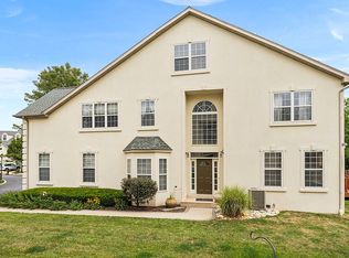 261 Center Point Ln, Lansdale, PA 19446