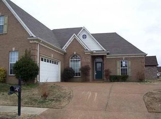 10156 Tall Hickory Dr, Cordova, TN 38016