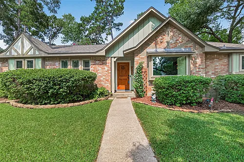 23011 Fox Hunt Dr Photo 1