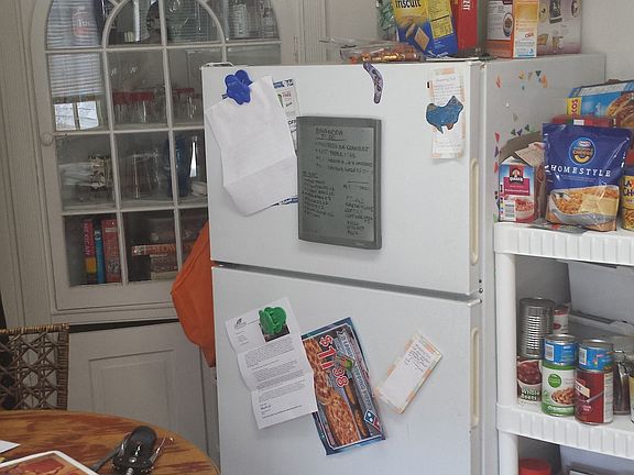 3rd image of 1423 Columbia St APT 2