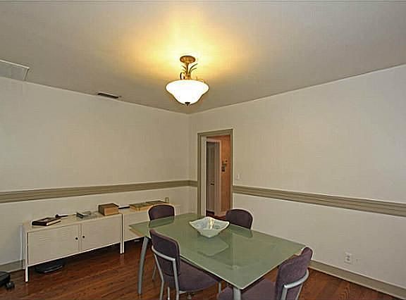 5th image of 1808 Belle Pl