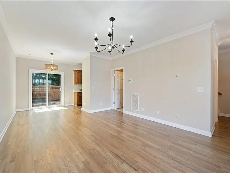 2271 Dewey Dr #J2 — Photo 17