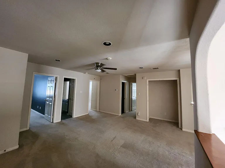16523 McCormick Dr — Photo 12
