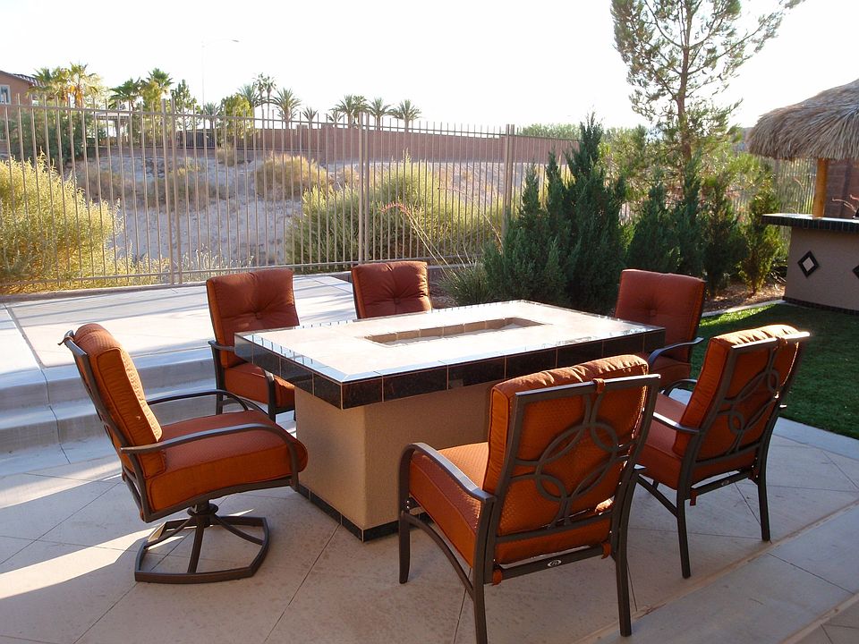 FireTable overlooking Arroyo
