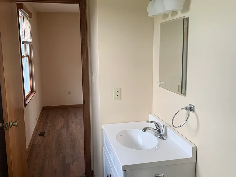7016 Woodbine Rd — Photo 20