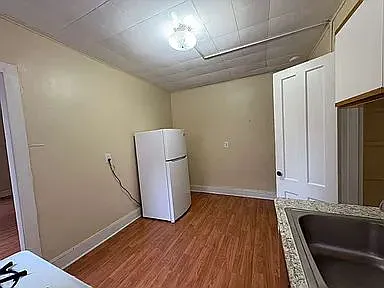 340 Orange St #7 — Photo 2