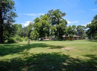 1330 Erwin Rd, Houston, TX 77039