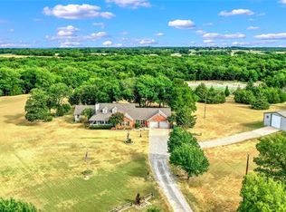 400 Pecan St, Tom Bean, TX 75489