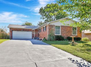 4412 N Edgemoor Dr, Wichita, KS 67220