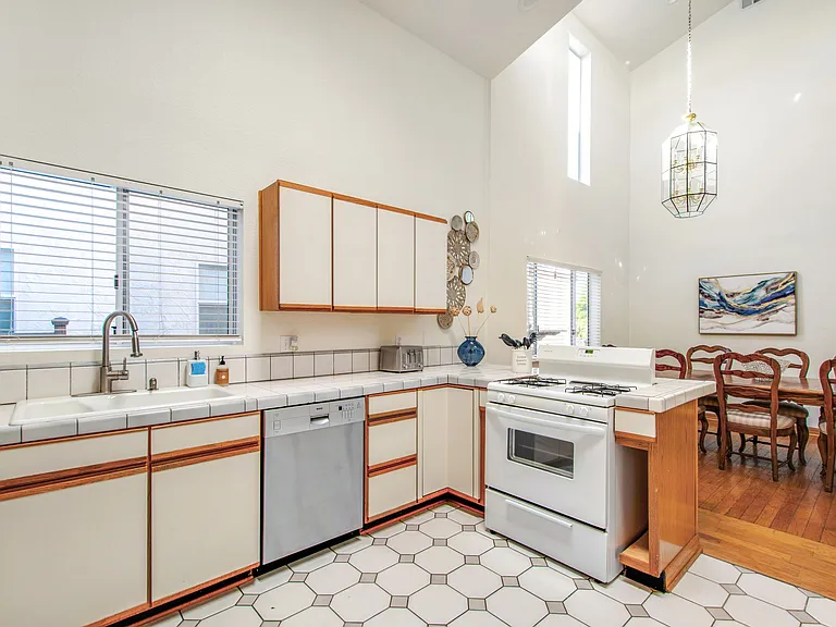 34507 Camino El Molino — Photo 12