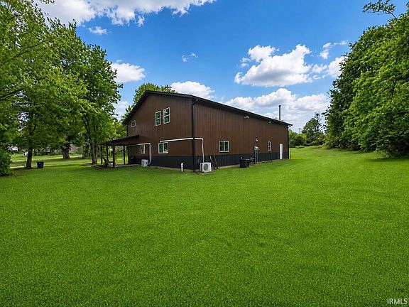 5th image of 9398 S Harrodsburg Rd