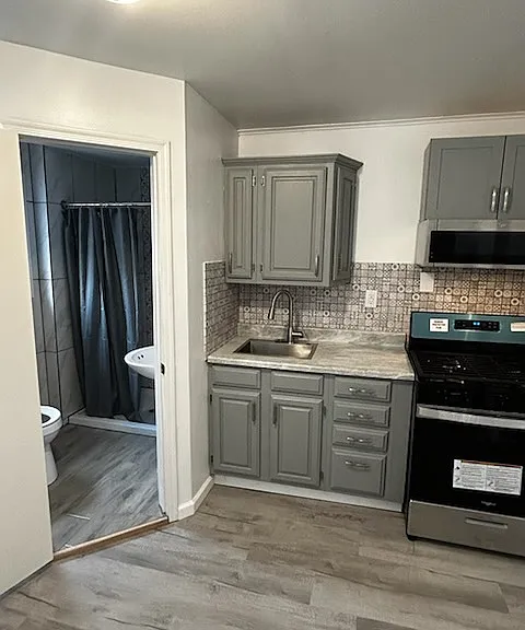 4 Oak Ridge Rd #4A — Photo 3