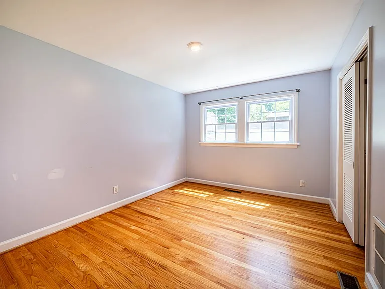 4222 Arbutus Dr — Photo 29