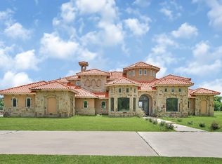 903 Chenango Ranch Dr, Angleton, TX 77515