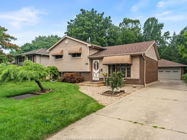 5564 Baldwin Ave, Windsor, ON N8T 1L8