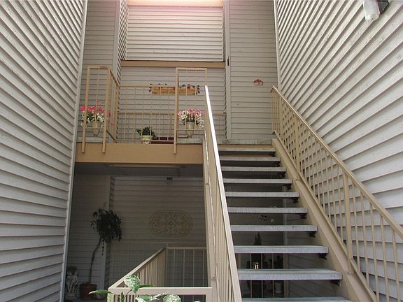 2nd image of 7612 37th St W Unit M-1
