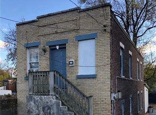 145 W Parmenter St, Newburgh, NY 12550