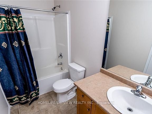 3rd image of 346A Edgehill Dr