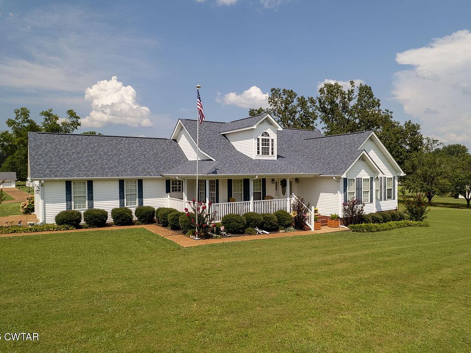 1st image of 200 Kerr Farms Ln