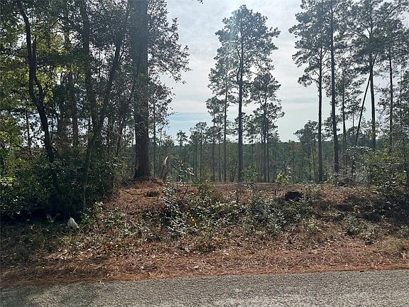 4th image of 896 County Road 219