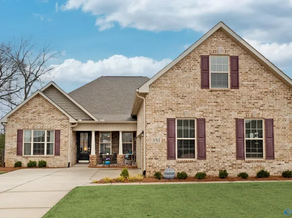 181 Bakers Farm Dr, Decatur, AL 35603