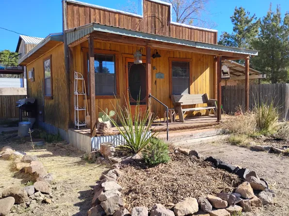 205 W Court Ave, Fort Davis, TX 79734