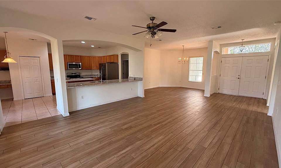 1st image of 3534 Somerset Cir