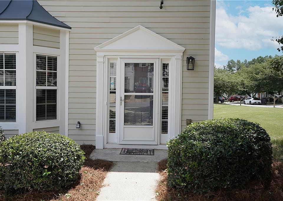 1st image of 249 Timber Gate Dr