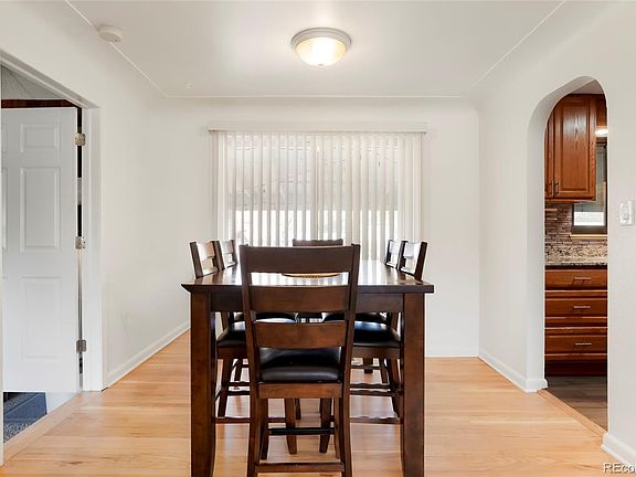 5th image of 2341 Oakland Street