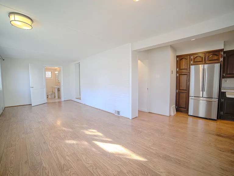 213 Heatherwood Rd — Photo 20