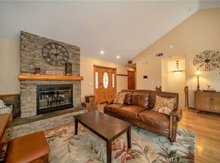 27391 Cottonwood Ln, Lake Arrowhead, CA 92352