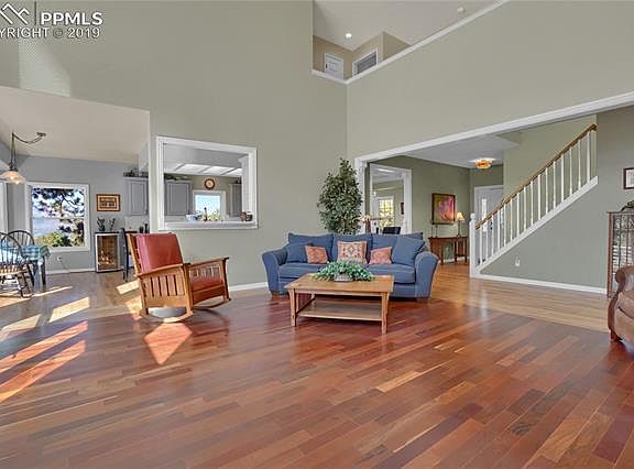 4th image of 717 Lavelett Ln