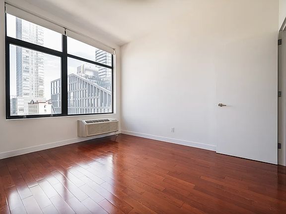 3rd image of 4237 27th St #8B
