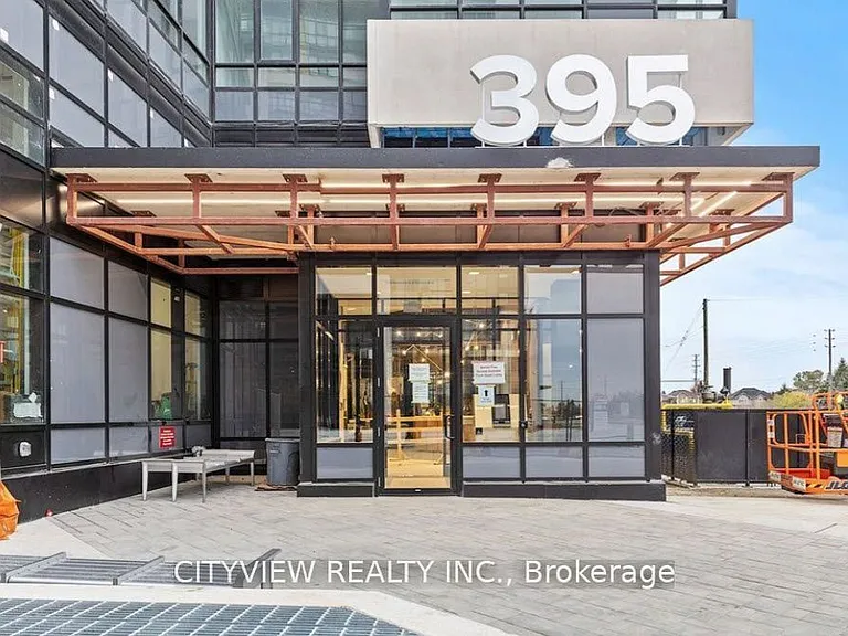 395 Dundas St W #Penthouse 10 — Photo 3