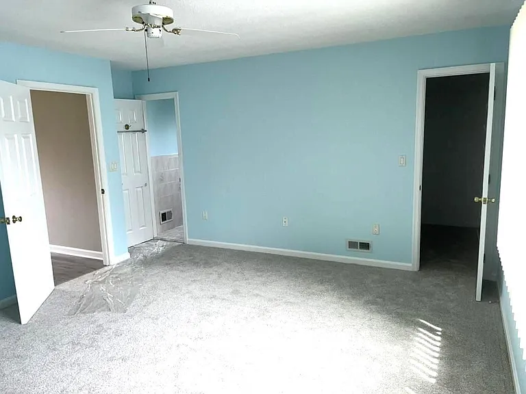 11 Reese Ave — Photo 9