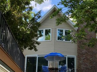 2526 E Shore Dr, Portage, MI 49002