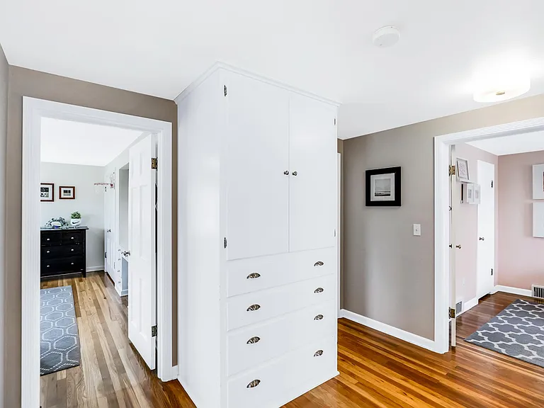 2616 S Madison St — Photo 30