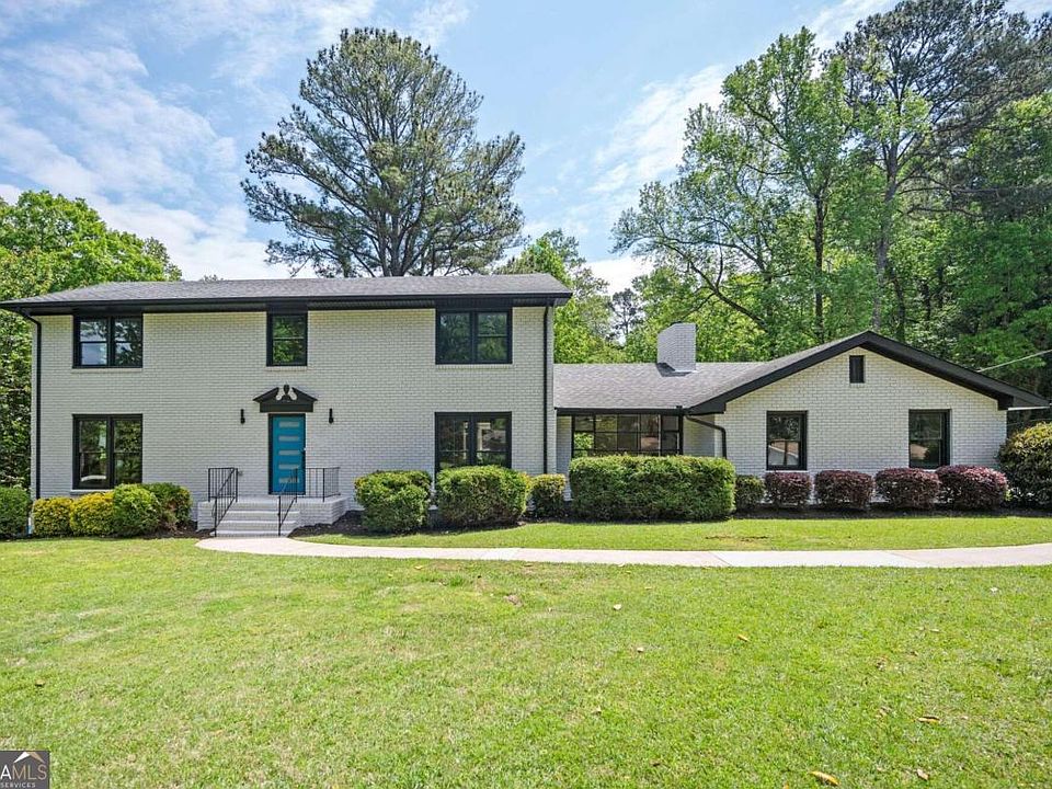 1st image of 3811 White Haven Dr SE