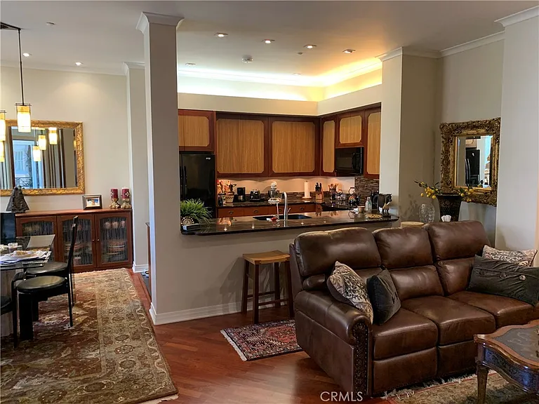 655-206 India St #206 — Photo 3