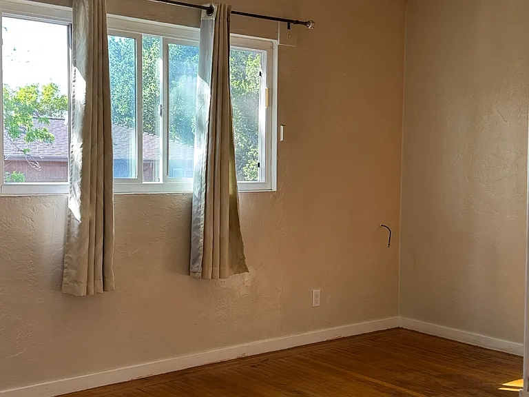 175 W I St #2 — Photo 32