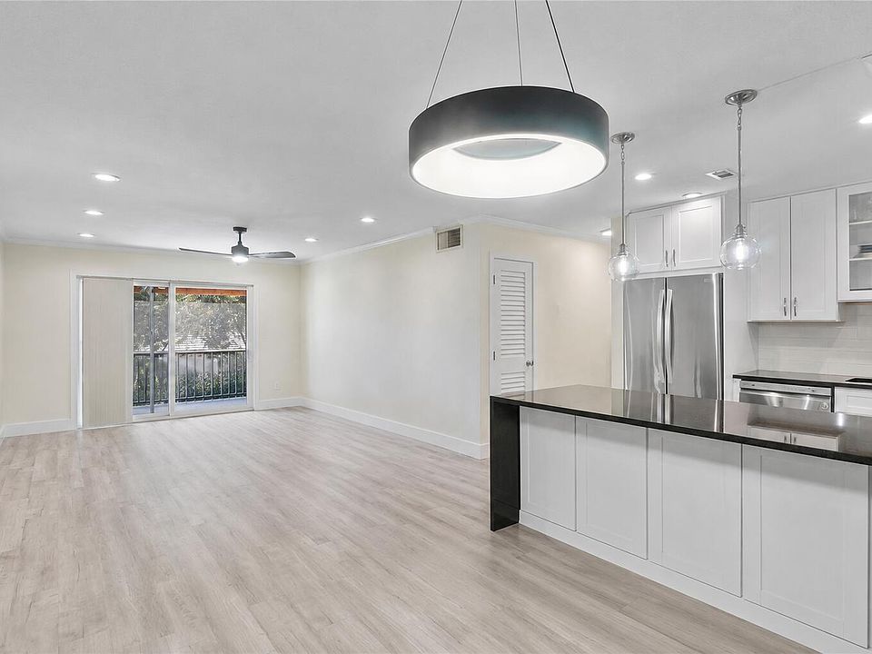 1st image of 6205 Bay Club Drive #3