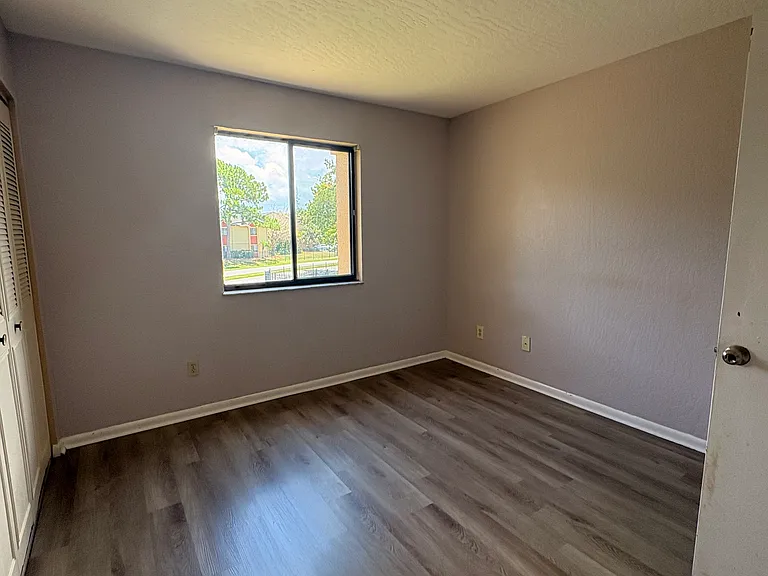 2101 Forest Knoll Dr NE #208 — Photo 5