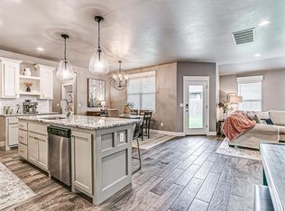 8209 NW 151st Ter, Edmond, OK 73013